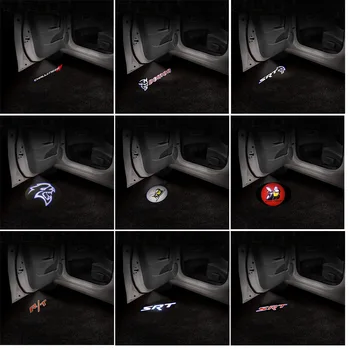 Araba Kapı logo ışığı LED Hayalet Gölge Amblemi Projektör Dodge Challenger SRT Scat Paketi İblis Şarj Cihazı Hellcat RT Süper Arı