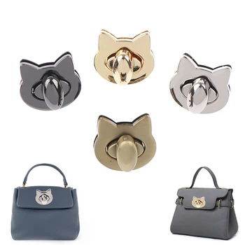 1 adet Metal Sevimli kedi çantası Dönüş Kilidi Büküm Kilit Toka Deri El Sanatları Kadın Çantası Çanta omuzdan askili çanta Çanta DIY Donanım