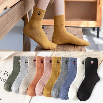 10 Çift/paket Kadın Karikatür Çorap Sevimli Ucube Hippi İfade pamuklu Uzun Çorap Mutlu Kaykay Çorap