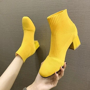 2022 Sonbahar Streç Kumaşlar Çorap Kadınlar için yüksek topuklu ayakkabı Kare Topuk Örgü Ayakkabı Elastik yarım çizmeler Bayan Botları YENİ