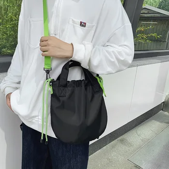 2022 Trend Erkek askılı çanta Yeni Basit Düz Renk İpli omuzdan askili çanta Moda Rahat Naylon Çanta Erkek