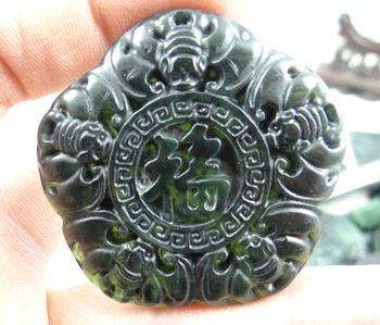50 * 50 Toptan doğal Çin siyah yeşil taş el oyması Ejderha heykeli ve Phoenix muska kolye kolye Takı Yapımı