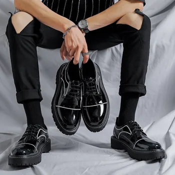 Erkekler Patent Deri Kalın tabanlı İş rahat ayakkabılar Yeni Erkek İngiliz Tarzı Küçük deri ayakkabı tek ayakkabı Retro sürüş ayakkabısı