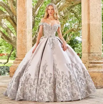 Gümüş Charro Quinceanera elbise Balo Kapalı Omuz Aplikler Meksika Tatlı 16 Elbiseler 15 Anos