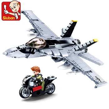 Havacılık Askeri DIY Yapı Taşları F / A-18E Fighter Silahlı Helikopter Uçak Uçak Savaş Silah Tuğla Eğitici Erkek çocuk oyuncakları