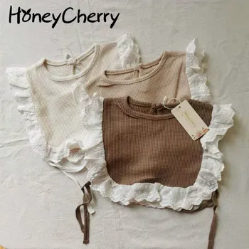 HoneyCherry Bebek Önlüğü Yeni Kız Tatlı Hollow Dantel Prenses Pamuk Önlük Toddler Bebek Giysileri Bebek tükürük havlusu