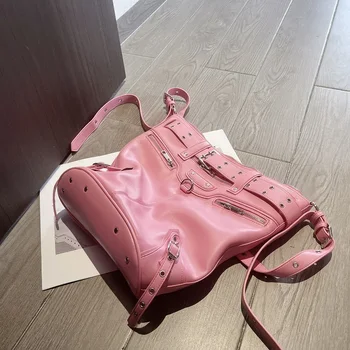JIOMAY PU deri çantalar Kadınlar için Ücretsiz Kargo 2022 Bayanlar Moda Büyük Kapasiteli omuz çantaları Punk Tarzı Perçin Kova Çanta