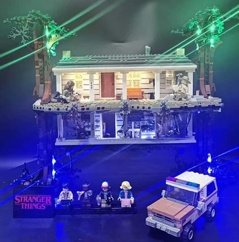 Led ışık LEGO 75810 Stranger Şeyler Dünyayı Baş Aşağı Çevirmek Yapı Taşları Tuğla Seti Noel Oyuncaklar