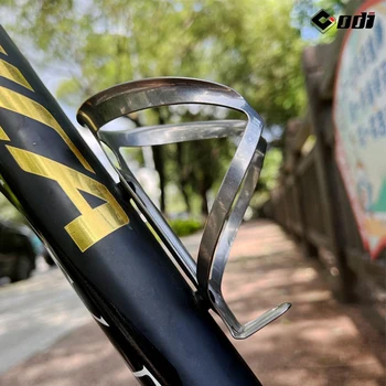 ODI Titanyum Alaşımlı Bisiklet Şişe Tutucu Süper Hafif Evrensel Dağ Bisikleti Su şişe kafesi Açık Bisiklet Şişe Braketi