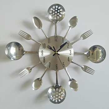 Üst satış 3D Metal duvar saati modern stil duvar kuvars saatler yeni tasarım ev dekor saatler bıçak ve çatal mutfak Ayırır